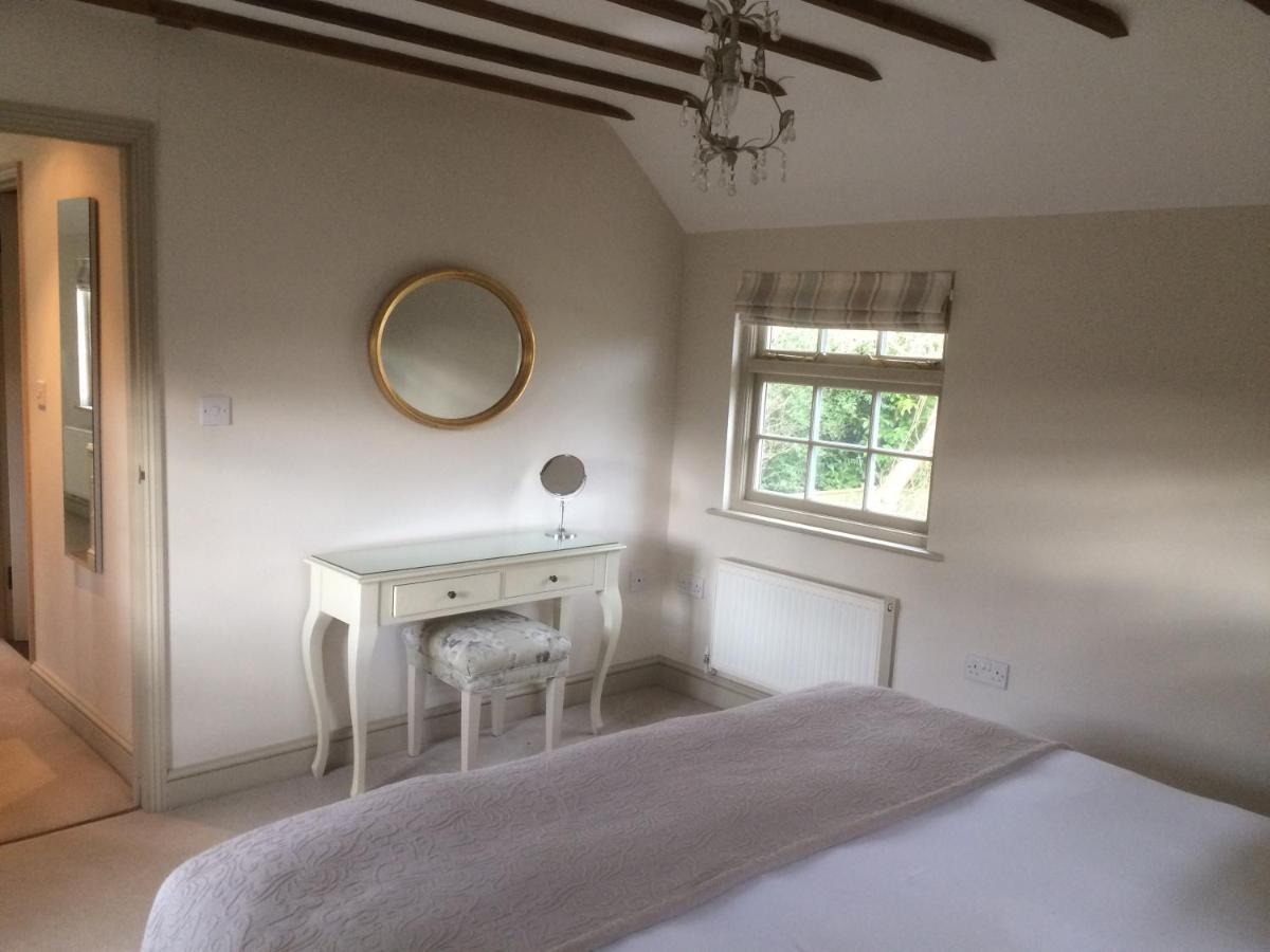 Bed and Breakfast The Barn At Woodview à Hildenborough Extérieur photo